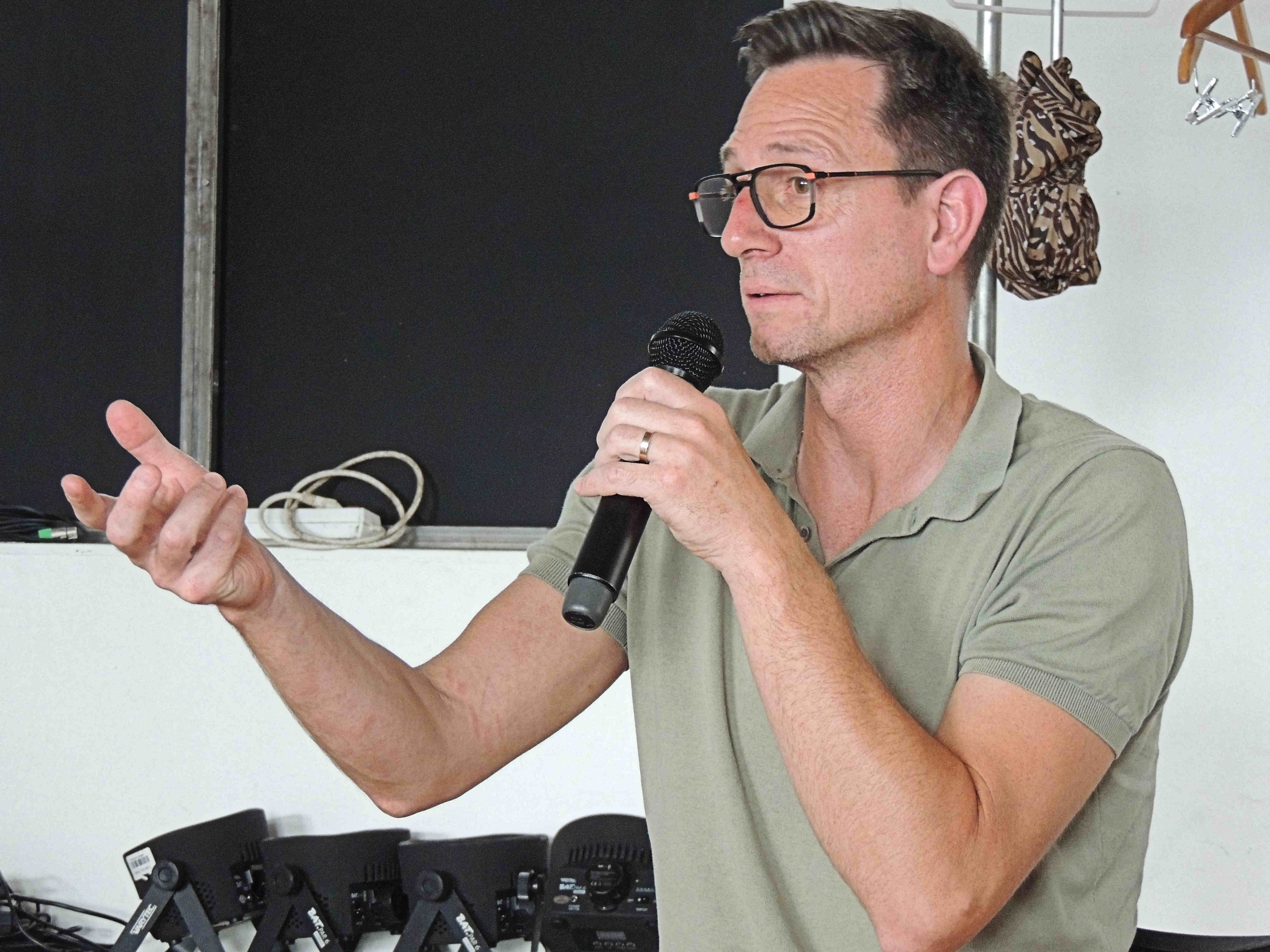 <br />
<b>Notice</b>:  Undefined variable: titre in <b>/var/www/vhosts/bidasoa-etorkinekin.org/httpdocs/views/tbrondhendaye2023.view.php</b> on line <b>36</b><br />
